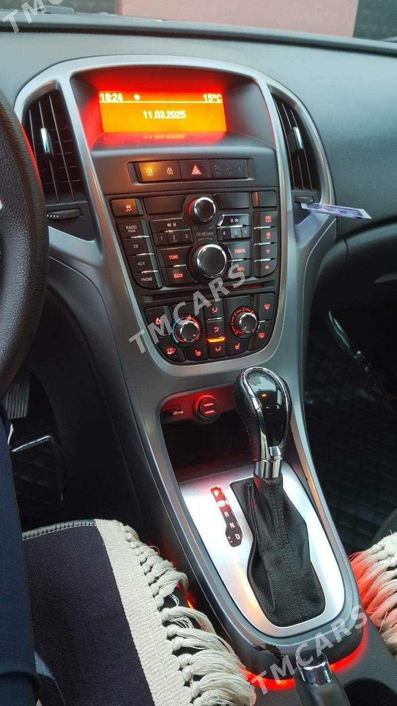 Opel Astra 2014 - 146 000 TMT - Ашхабад - img 8
