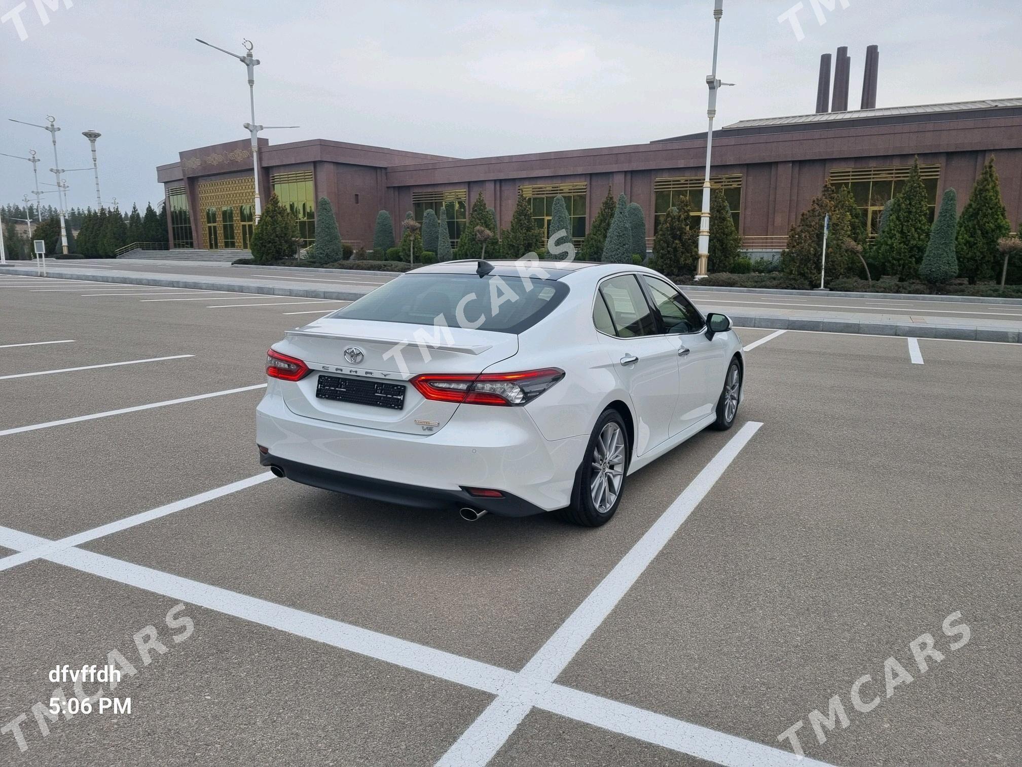 Toyota Camry 2021 - 550 000 TMT - Бекреве - img 2