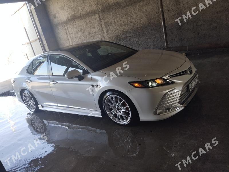 Toyota Camry 2023 - 450 000 TMT - 11 мкр - img 6