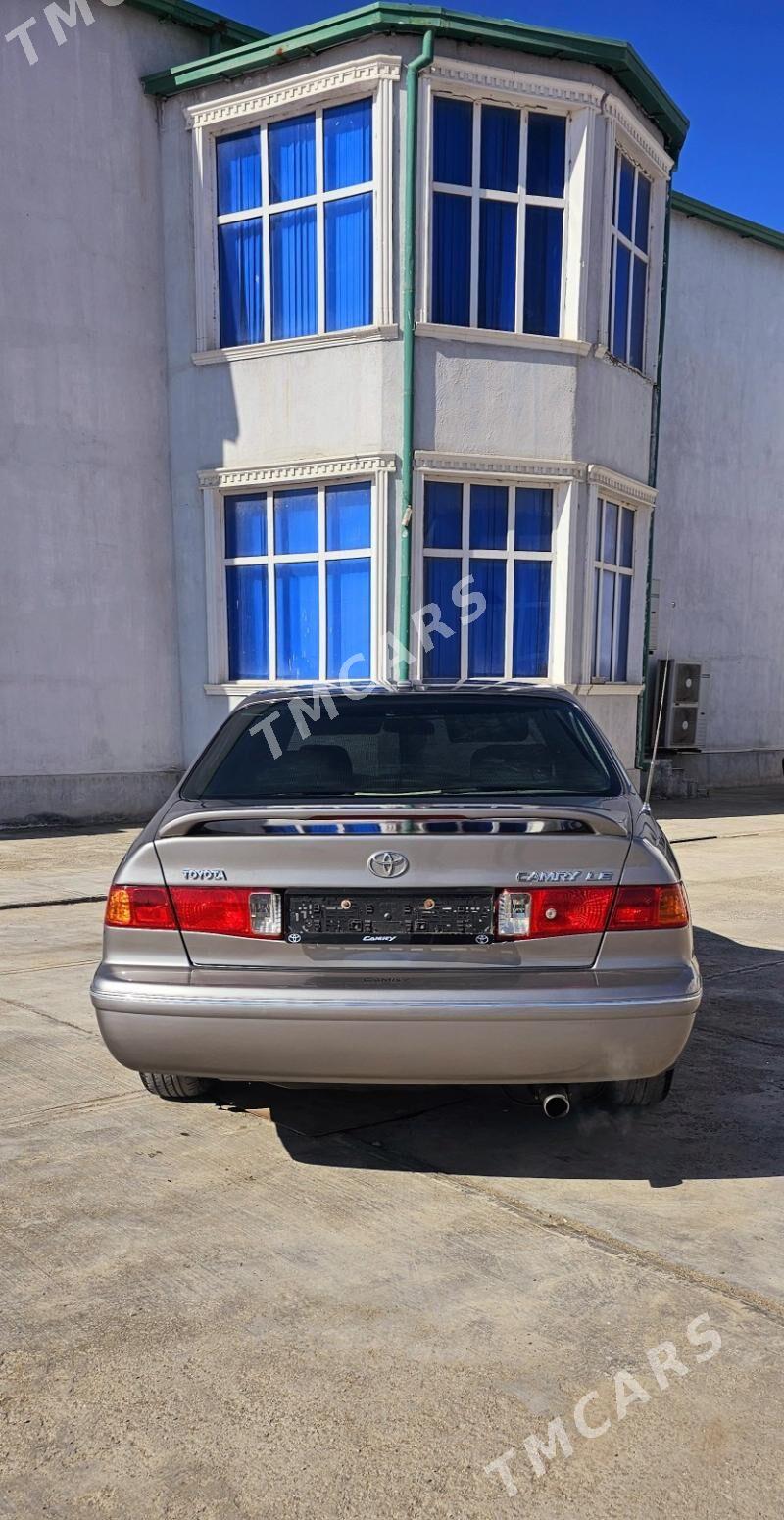 Toyota Camry 2000 - 125 000 TMT - Шабатский этрап - img 2