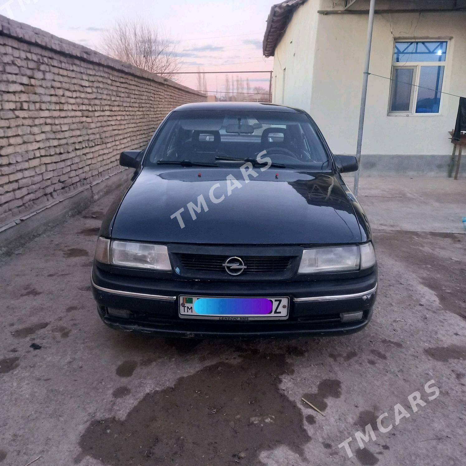 Opel Vectra 1994 - 36 000 TMT - Губадаг - img 3