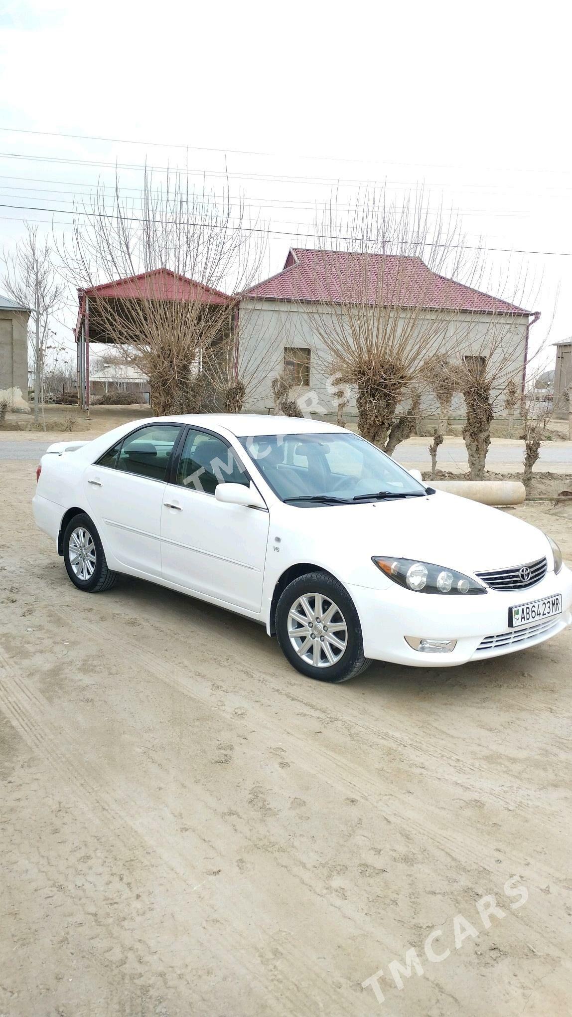 Toyota Camry 2005 - 170 000 TMT - Ёлётен - img 5