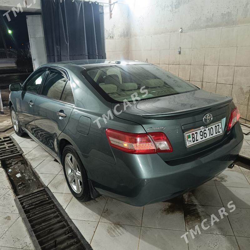 Toyota Camry 2009 - 168 000 TMT - Дашогуз - img 4