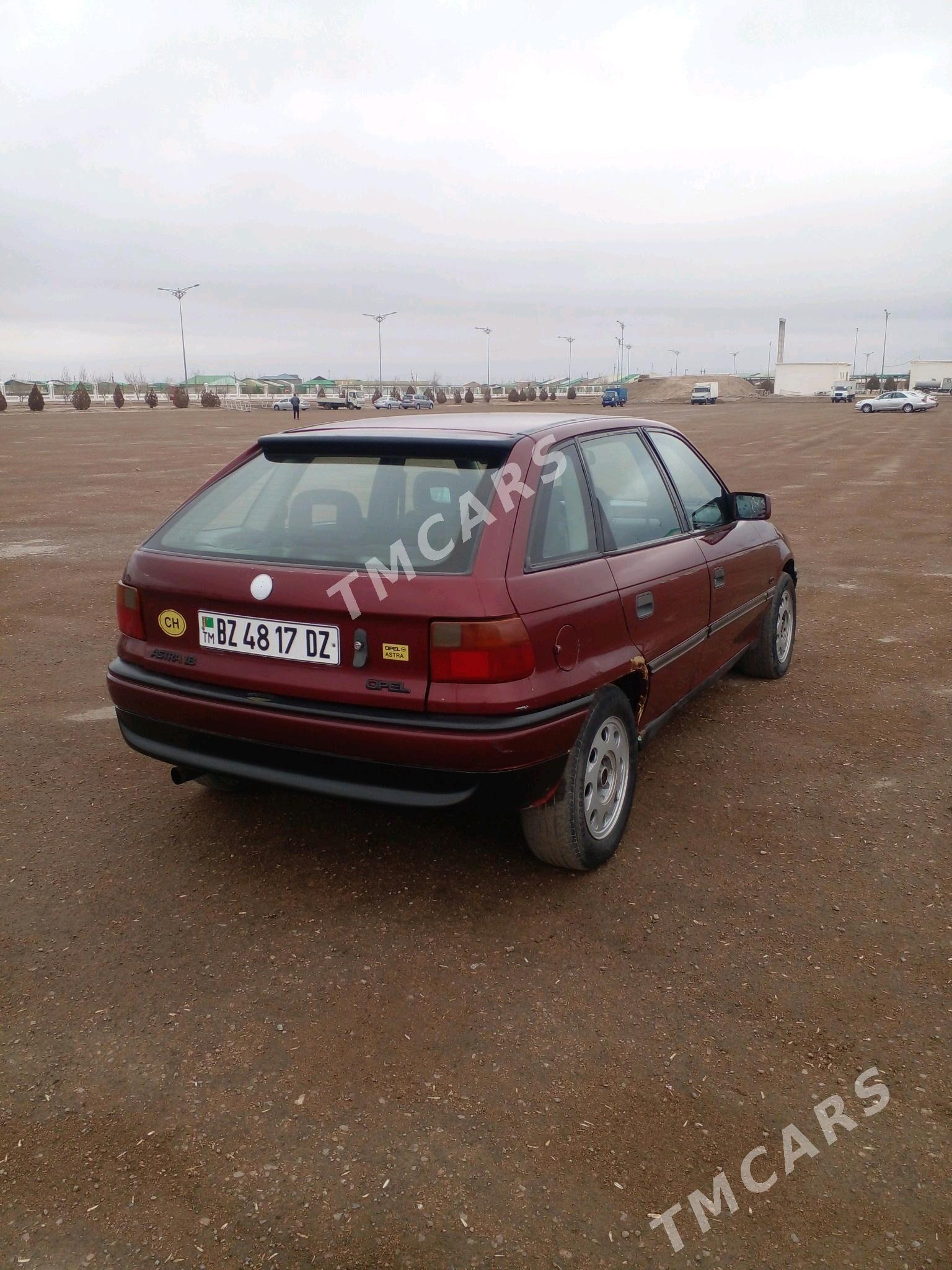 Opel Astra 1993 - 24 000 TMT - Дашогуз - img 5