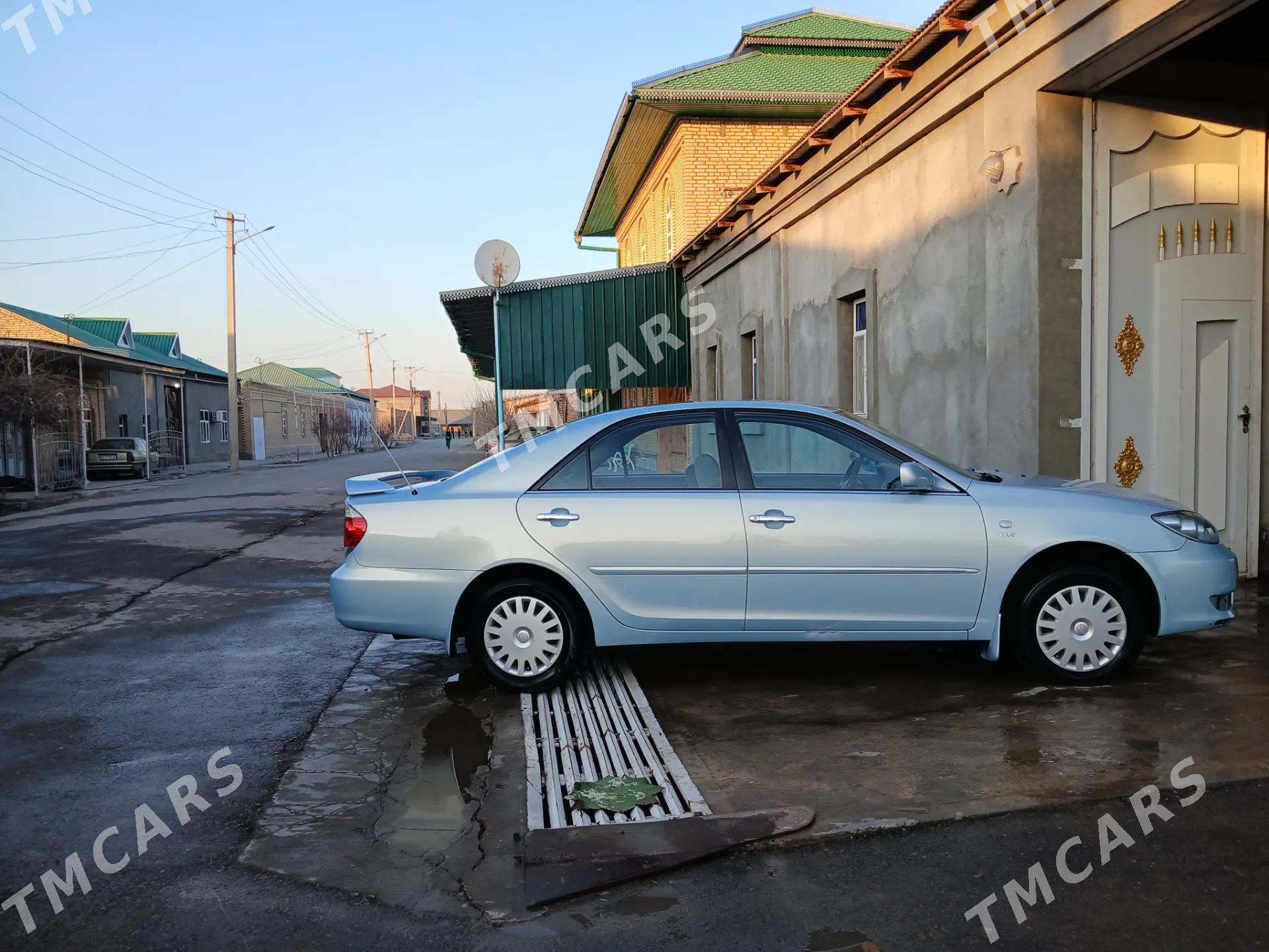 Toyota Camry 2005 - 200 000 TMT - Туркменабат - img 8