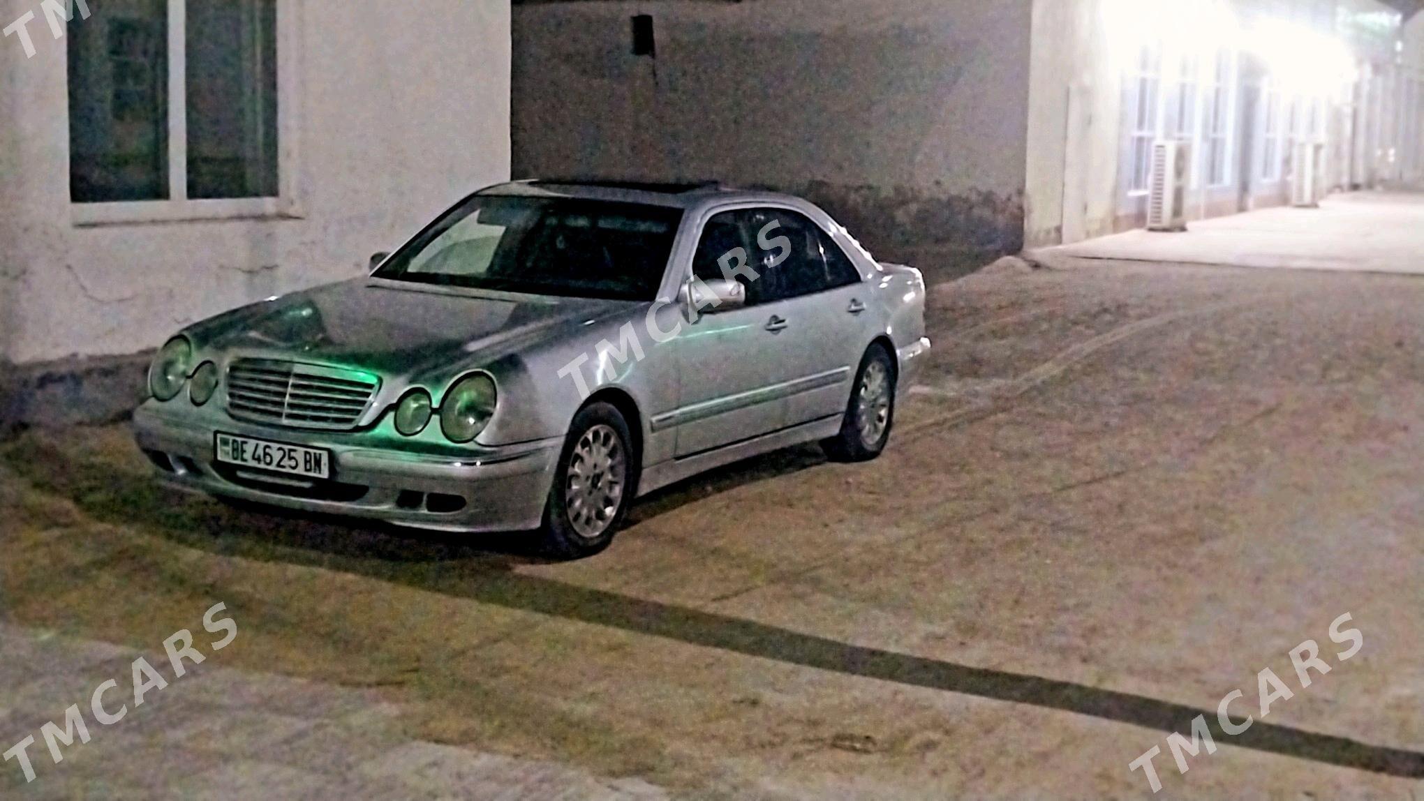 Mercedes-Benz C320 2001 - 95 000 TMT - Эсенгулы - img 5