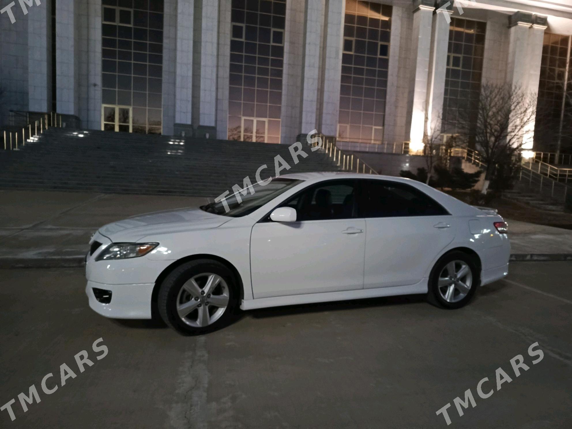 Toyota Camry 2009 - 180 000 TMT - Дашогуз - img 7