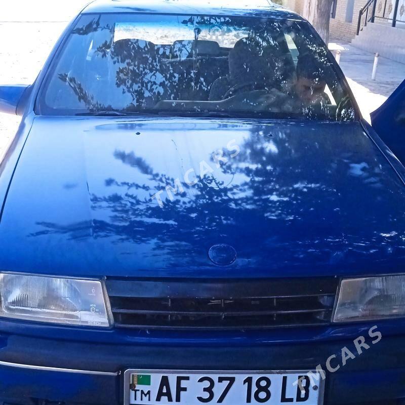 Opel Vectra 1992 - 16 000 TMT - Халач - img 6