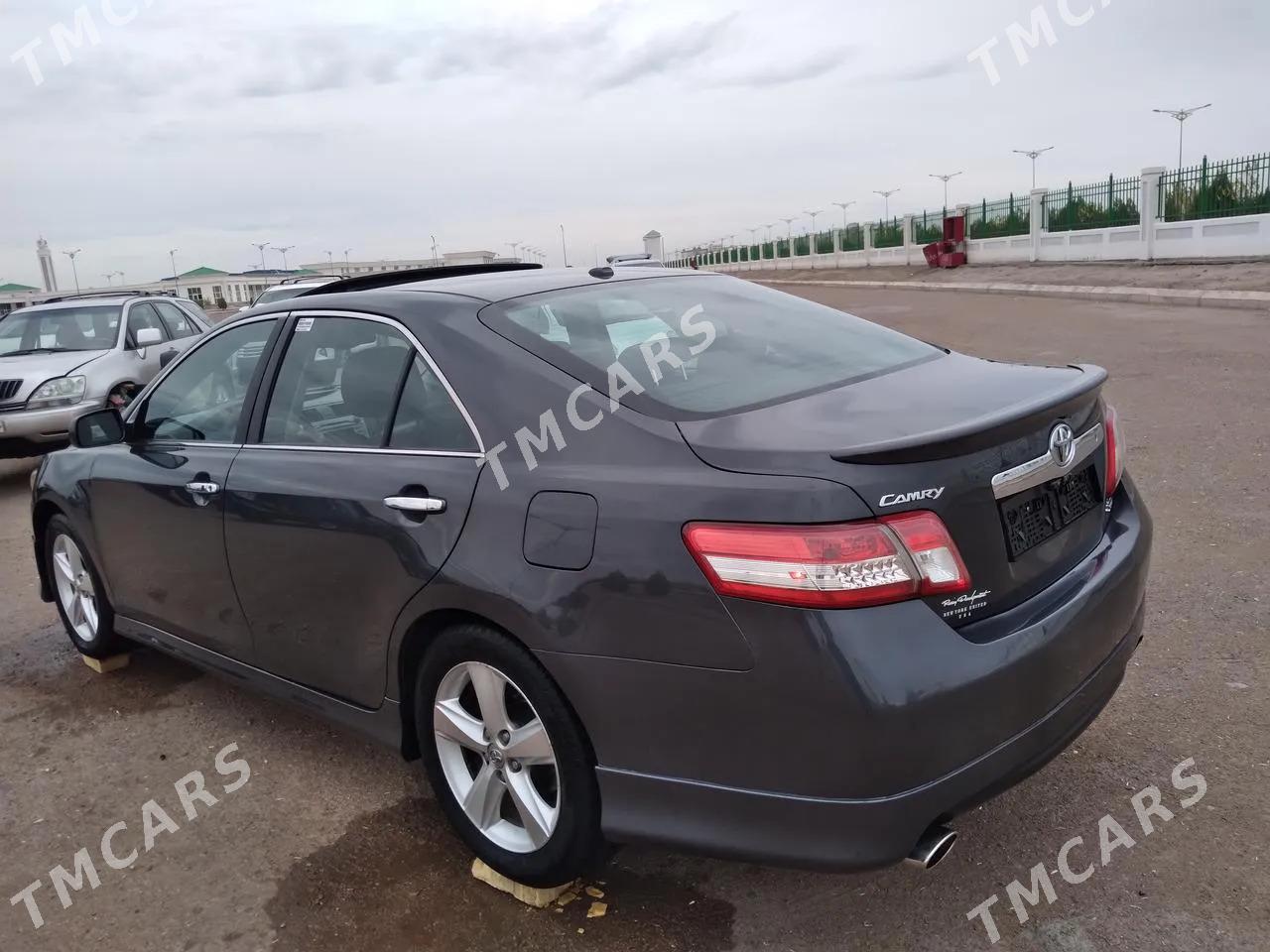 Toyota Camry 2010 - 200 000 TMT - Болдумсаз - img 8