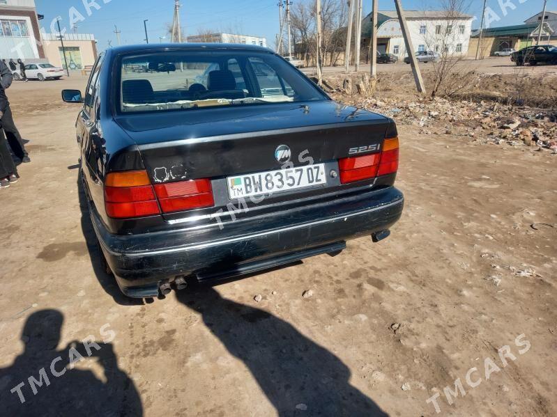 BMW E34 1989 - 28 000 TMT - Болдумсаз - img 2