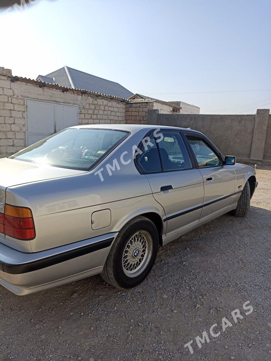 BMW 525 1993 - 55 000 TMT - Балканабат - img 3