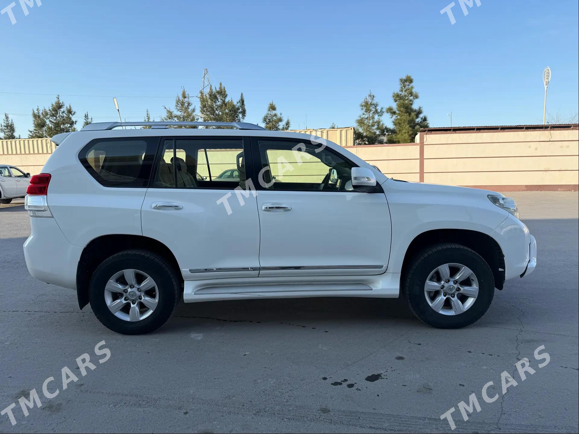 Toyota Land Cruiser Prado 2011 - 440 000 TMT - Türkmenabat - img 4