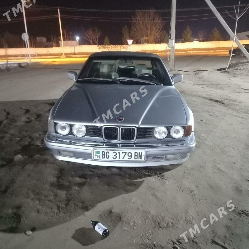 BMW 7 Series 1990 - 34 000 TMT - Хазар - img 2