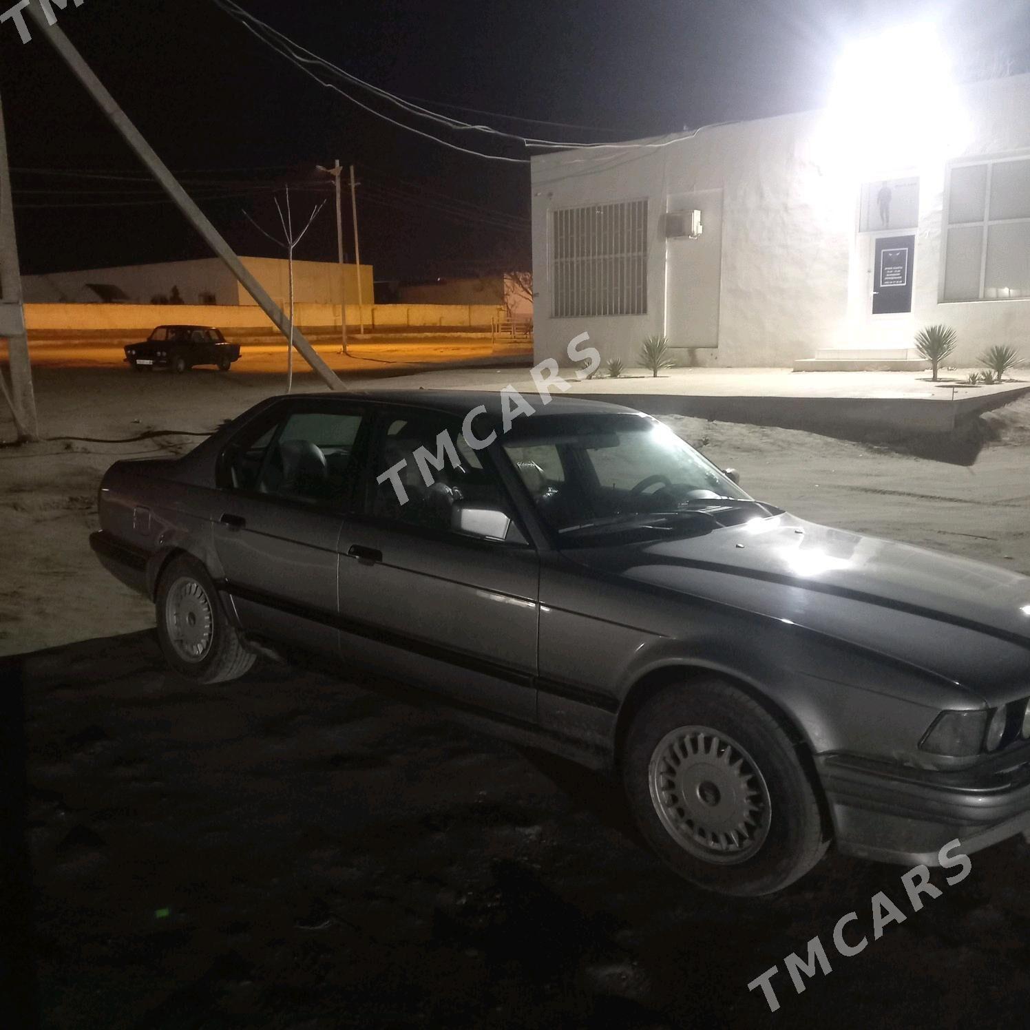 BMW 7 Series 1990 - 34 000 TMT - Хазар - img 8