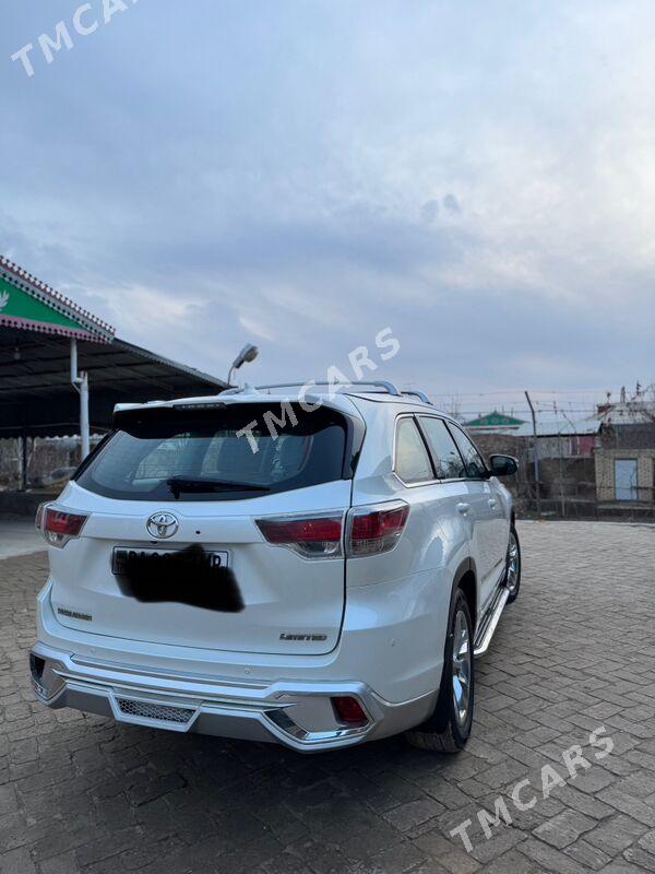 Toyota Highlander 2016 - 487 500 TMT - Ашхабад - img 3