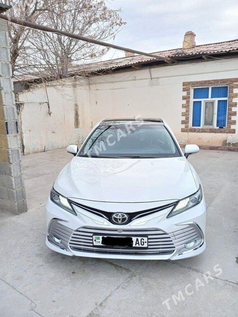 Toyota Camry 2018 - 385 000 TMT - Ашхабад - img 3