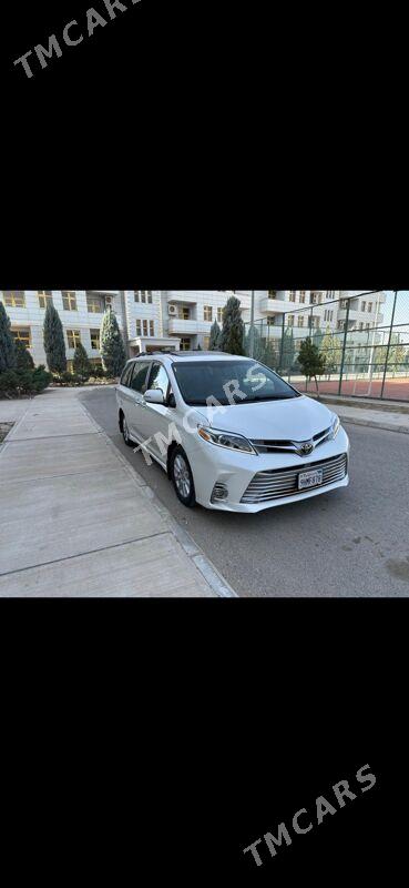 Toyota Sienna 2019 - 485 000 TMT - Мары - img 8