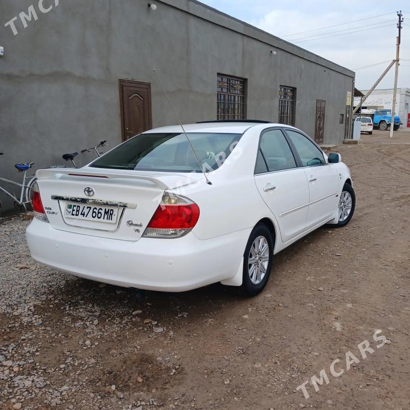 Toyota Camry 2002 - 140 000 TMT - Мары - img 5