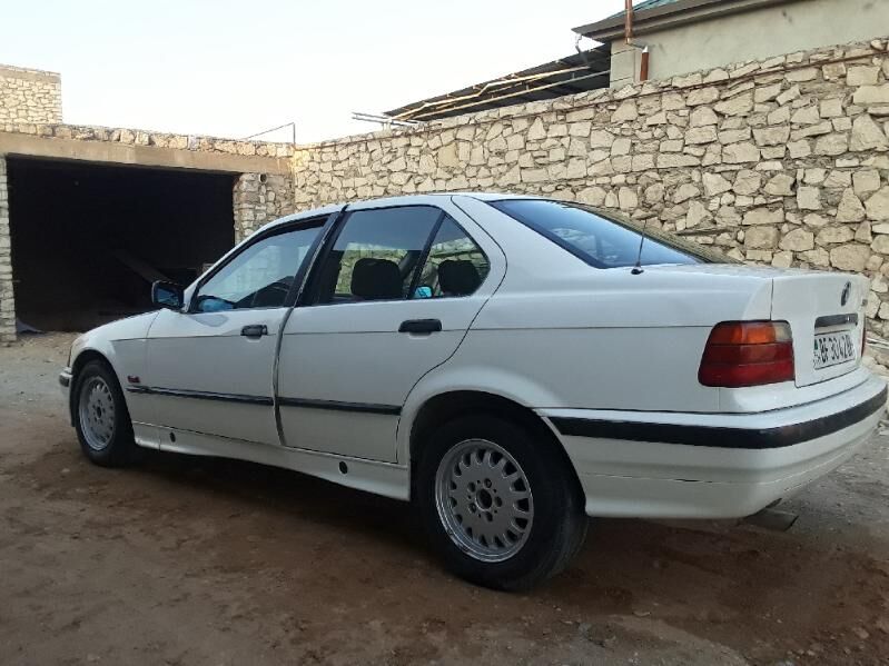 BMW 320 1992 - 24 000 TMT - Türkmenbaşy - img 3