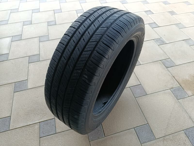 MICHELIN. 215/55R17 700 TMT - Гёкдже - img 3