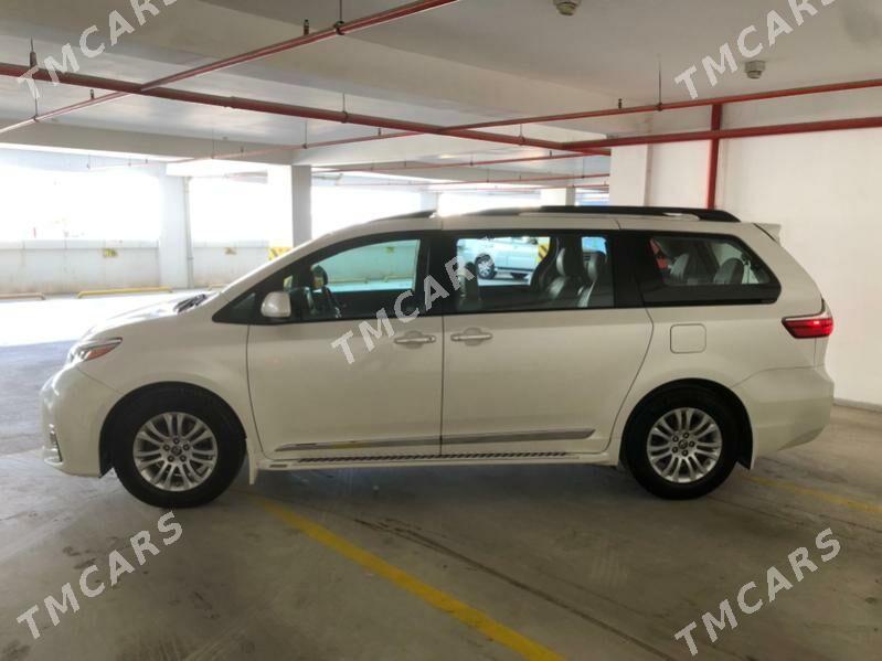 Toyota Sienna 2018 - 468 000 TMT - Ашхабад - img 2