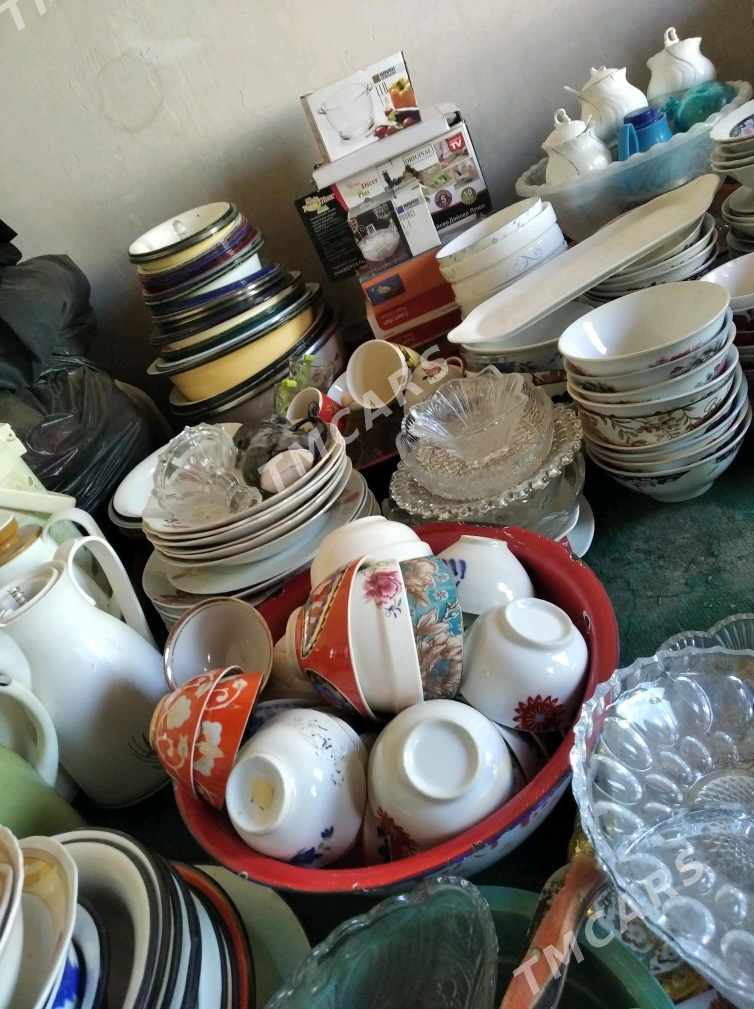 GEYILEN.  ESIKLER  PASUDA DAROJKA - Aşgabat - img 1