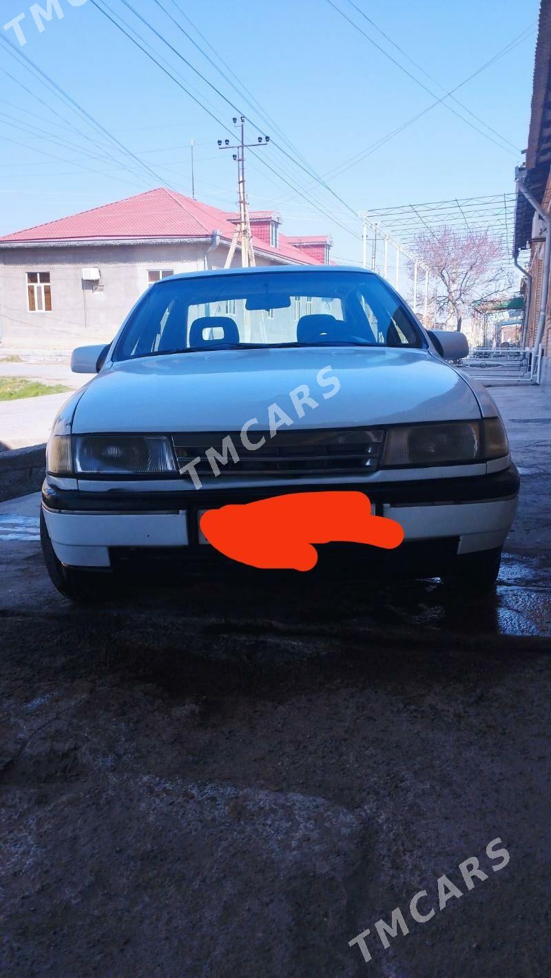 Opel Vectra 1992 - 30 000 TMT - Çärjew - img 3