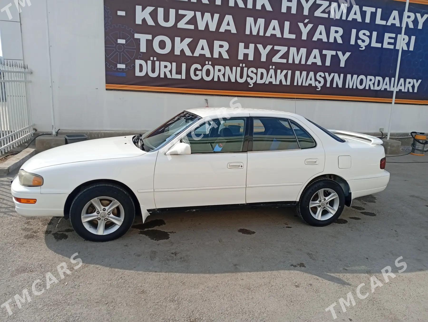 Toyota Camry 1992 - 82 000 TMT - Halaç - img 4