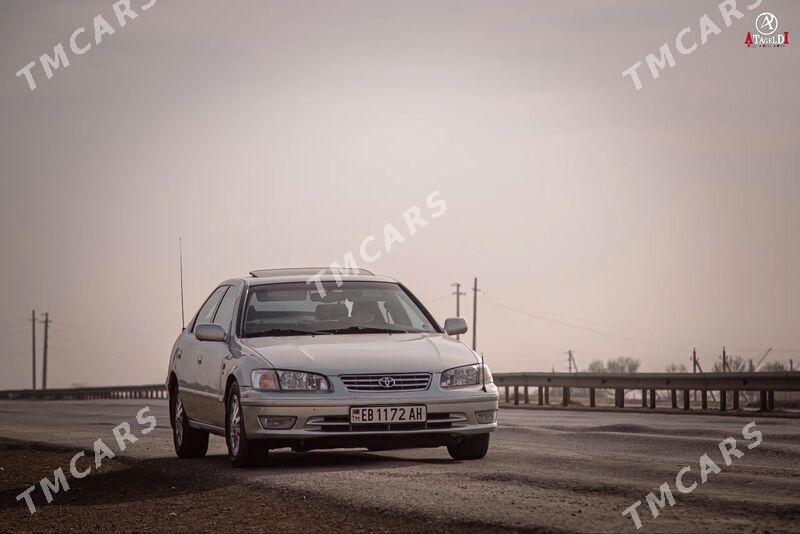 Toyota Camry 2001 - 220 000 TMT - 10 mkr - img 2