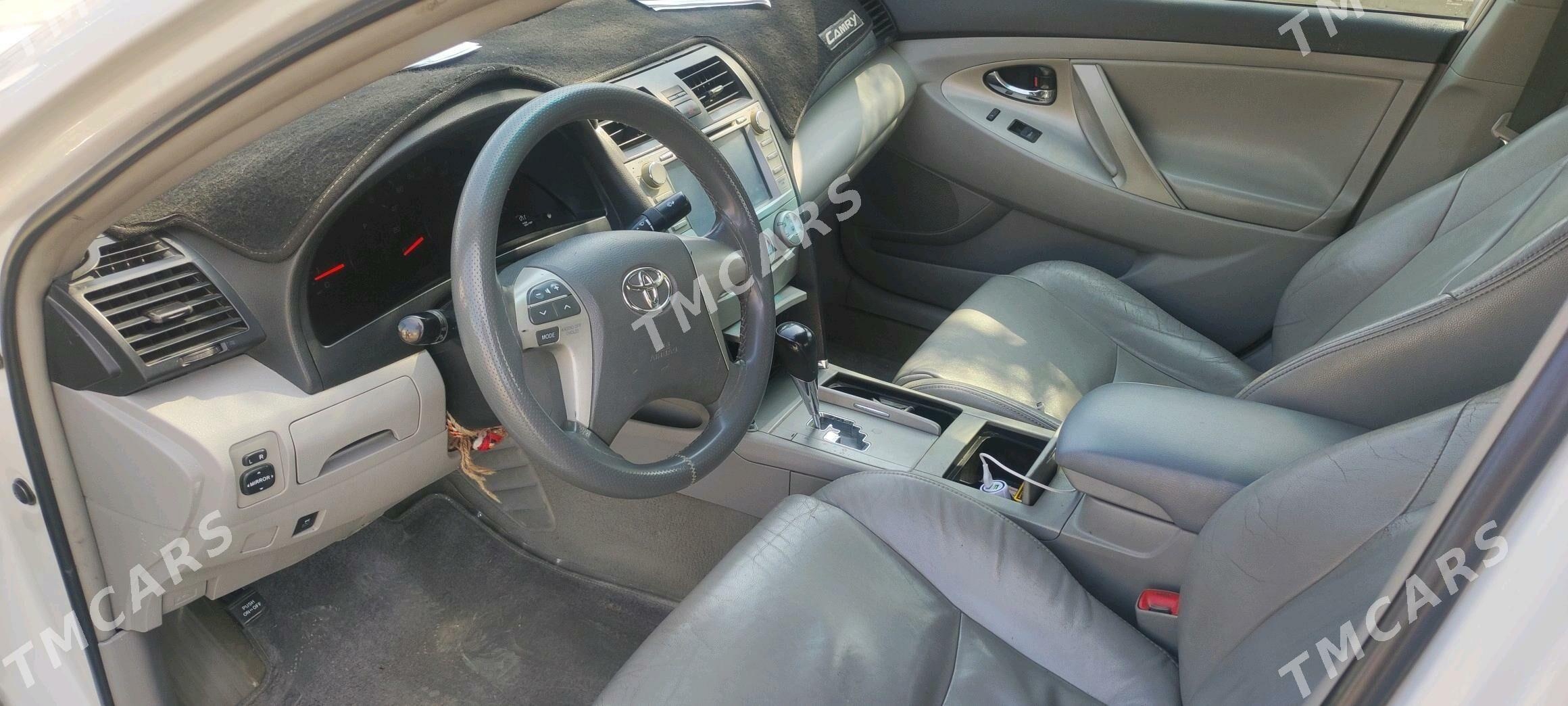 Toyota Camry 2010 - 199 000 TMT - Mary - img 3