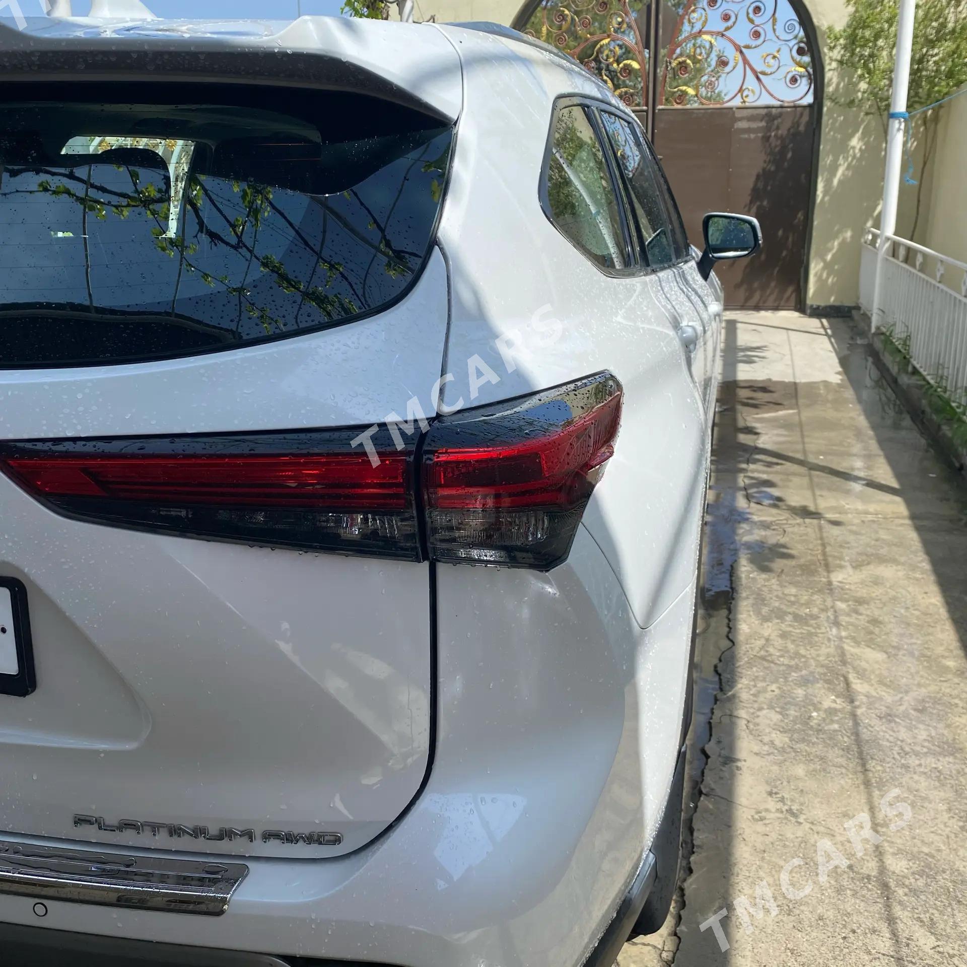Toyota Highlander 2020 - 600 000 TMT - Aşgabat - img 3