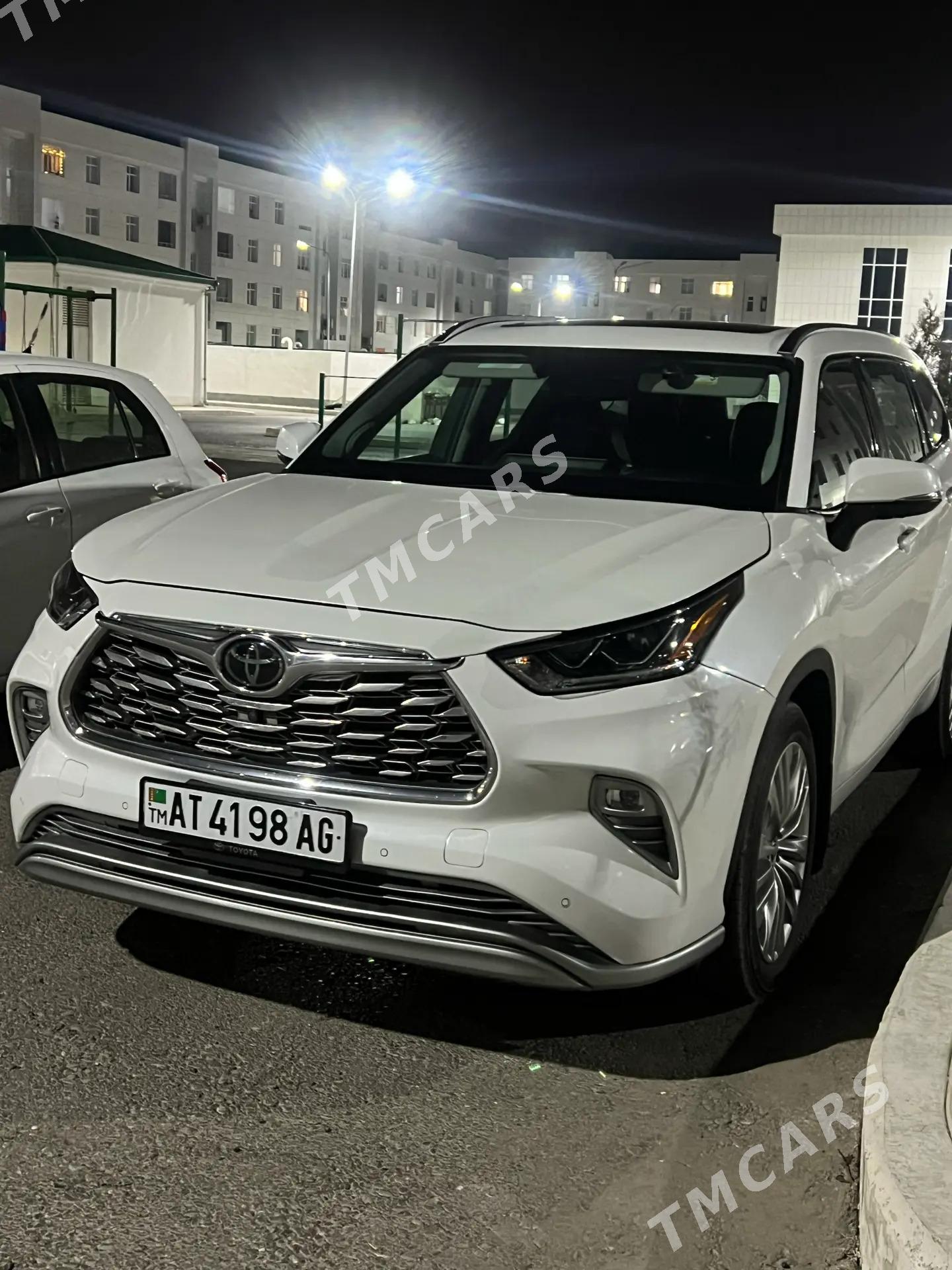 Toyota Highlander 2020 - 600 000 TMT - Aşgabat - img 4