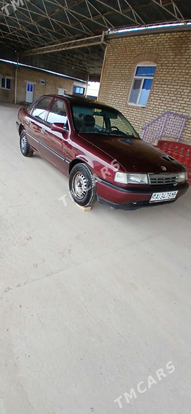 Opel Vectra 1991 - 23 000 TMT - Мургап - img 2