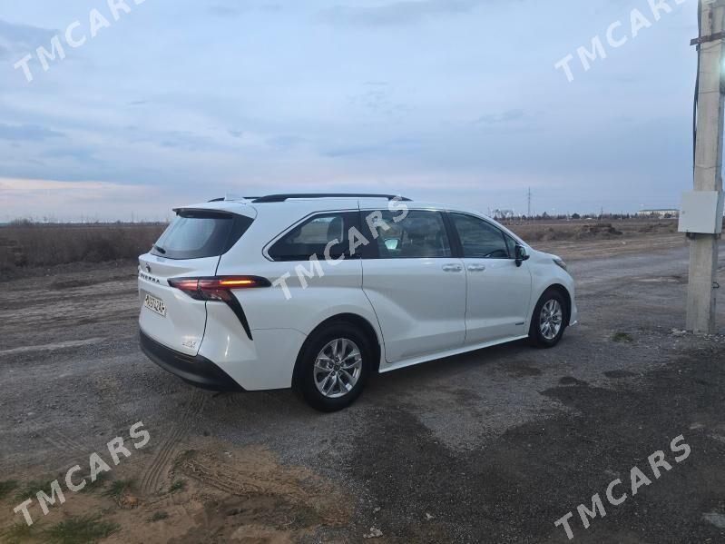 Toyota Sienna 2021 - 570 000 TMT - Aşgabat - img 10