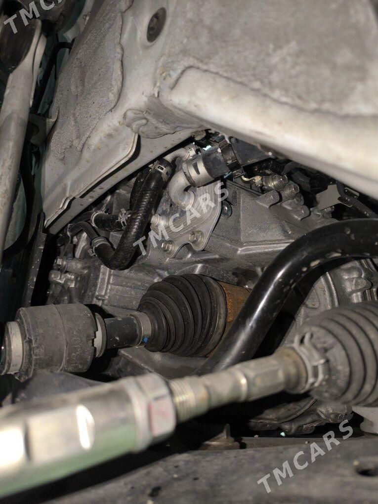 Toyota Camry 2020 - 314 000 TMT - Aşgabat - img 5