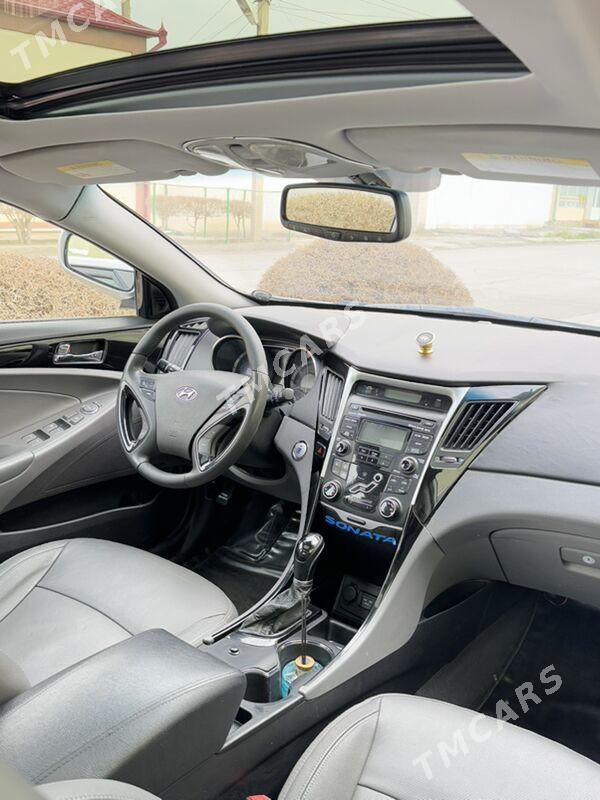 Hyundai Sonata 2011 - 170 000 TMT - Ашхабад - img 9