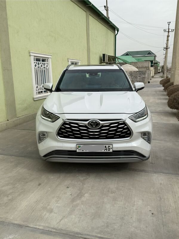 Toyota Highlander 2022 - 750 000 TMT - Aşgabat - img 5