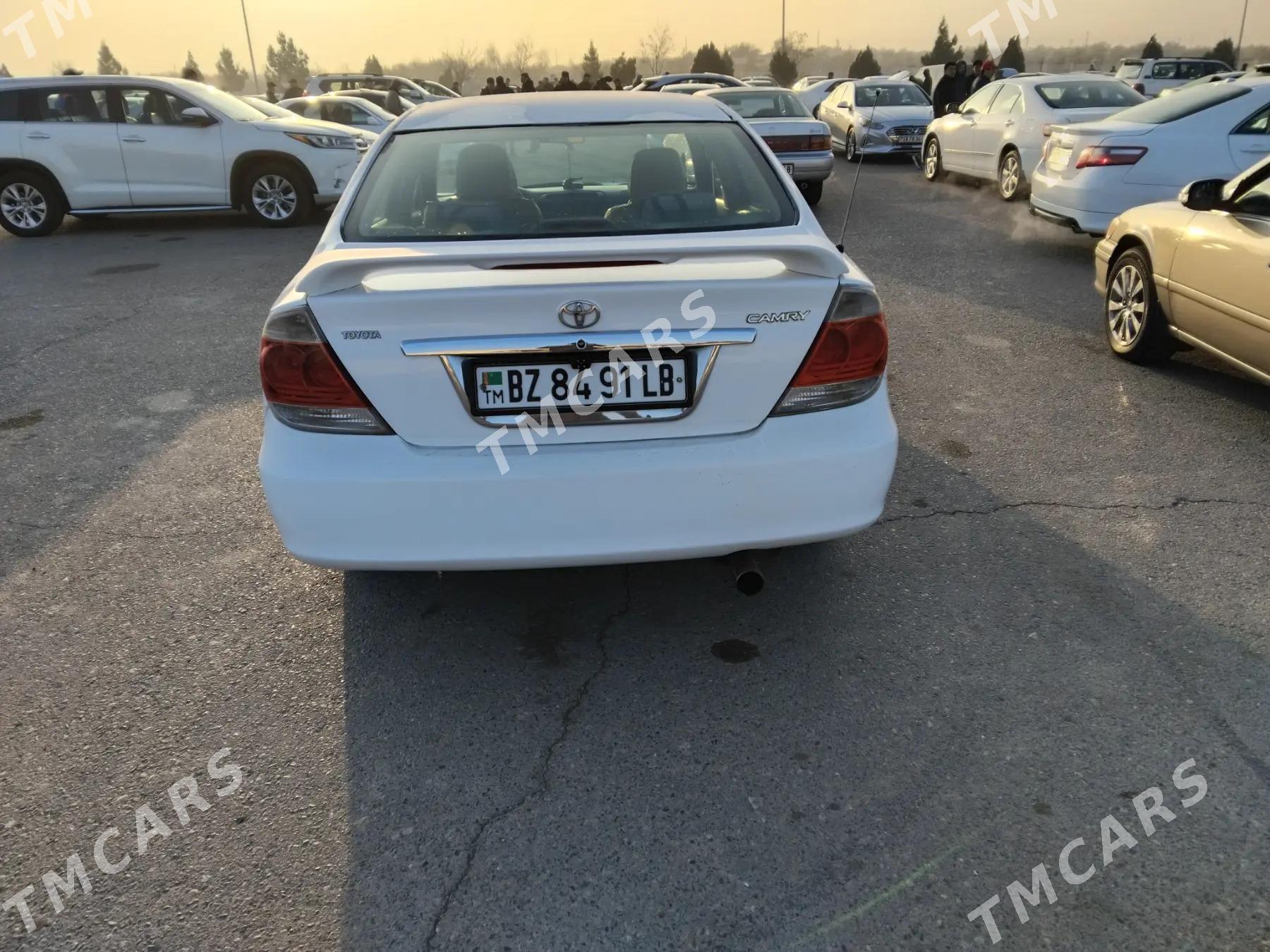 Toyota Camry 2004 - 150 000 TMT - Çärjew - img 3