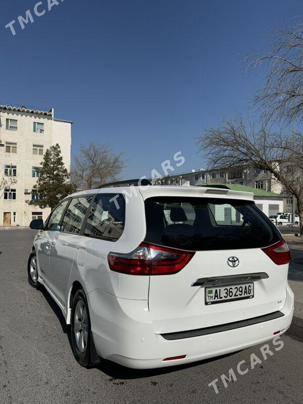 Toyota Sienna 2020 - 400 000 TMT - Ашхабад - img 2