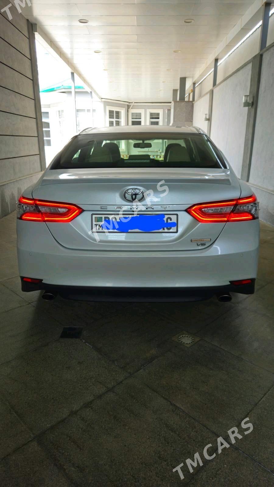 Toyota Camry 2020 - 490 000 TMT - Aşgabat - img 8