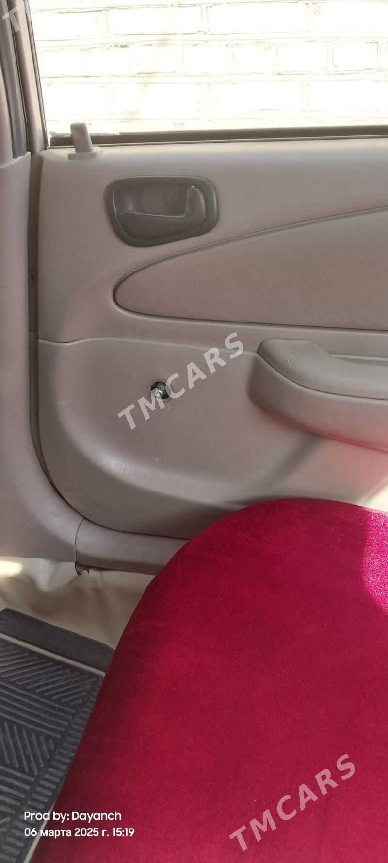 Toyota Corolla 2000 - 70 000 TMT - Мары - img 7