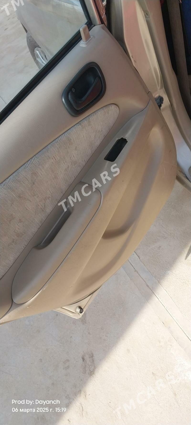 Toyota Corolla 2000 - 70 000 TMT - Мары - img 6