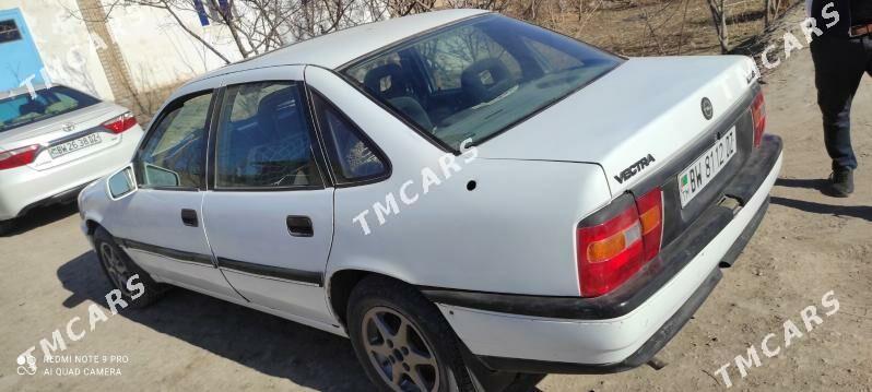 Opel Vectra 1993 - 25 000 TMT - Гурбансолтан Едже - img 4