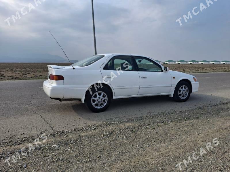 Toyota Camry 1999 - 105 000 TMT - Бахарден - img 8