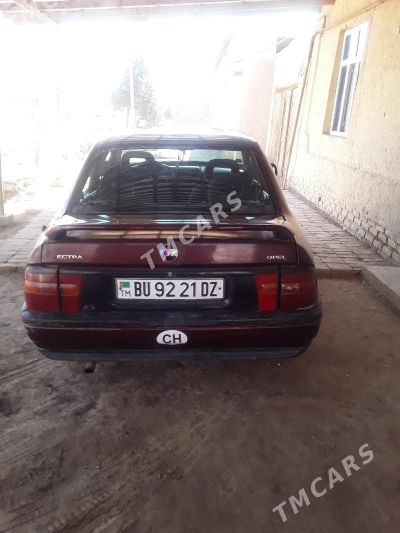 Opel Vectra 1992 - 23 000 TMT - Шабатский этрап - img 4