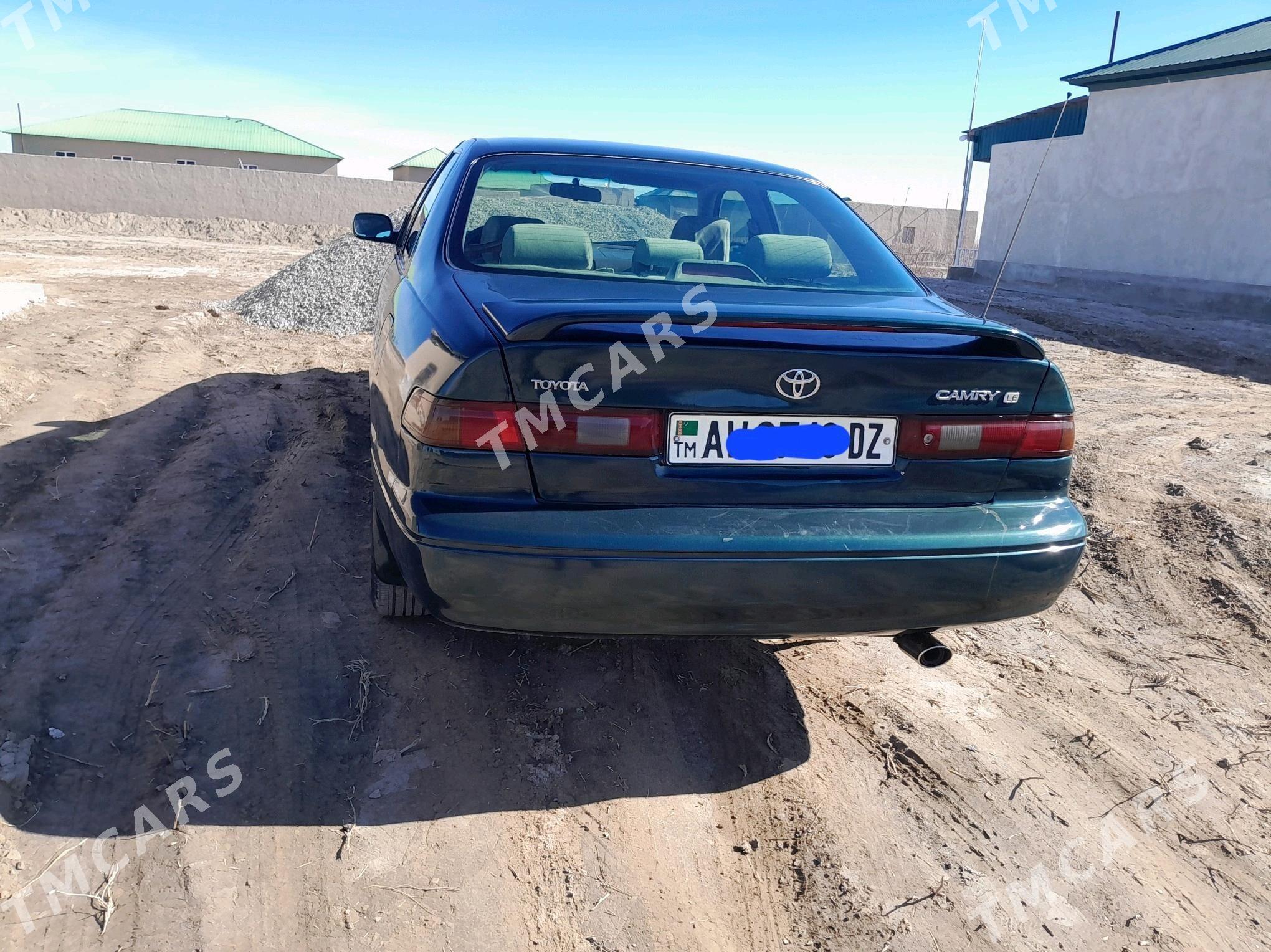 Toyota Camry 1998 - 110 000 TMT - етр. Туркменбаши - img 5