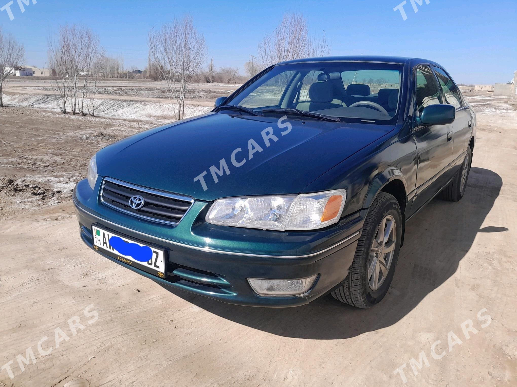 Toyota Camry 1998 - 110 000 TMT - етр. Туркменбаши - img 3