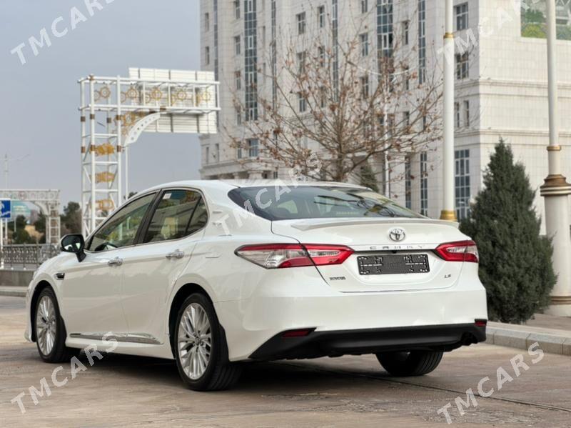 Toyota Camry 2018 - 260 000 TMT - Кëши - img 4