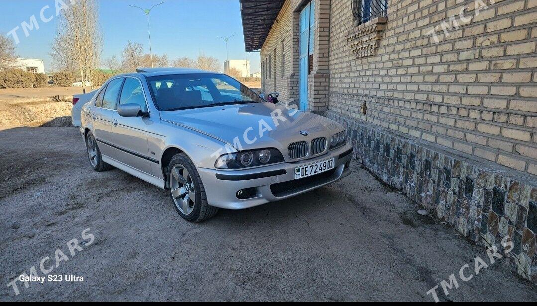 BMW E39 2002 - 100 000 TMT - Кёнеургенч - img 4