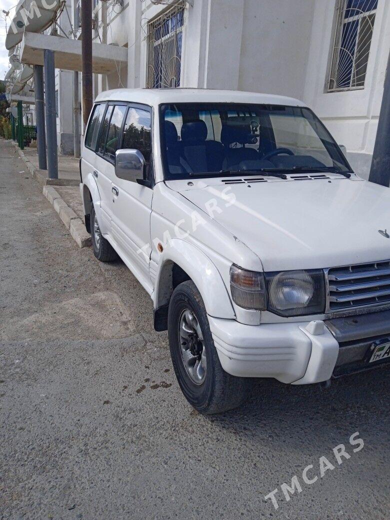 Mitsubishi Pajero 1992 - 50 000 TMT - Туркменбаши - img 2